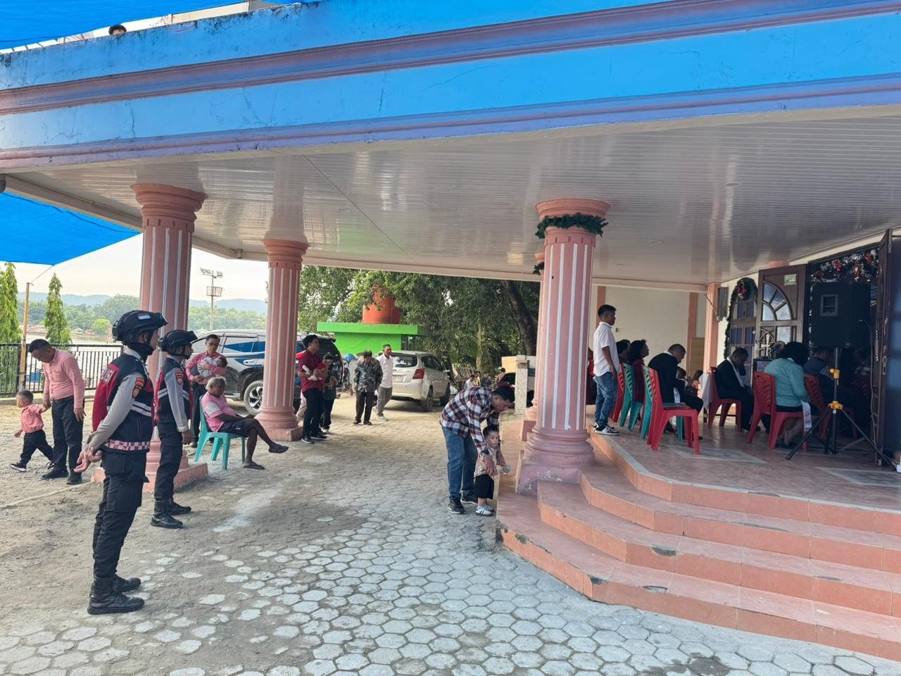 Ditsamapta Polda Sultra Gelar KRYD Pengamanan Natal 2025, Situasi Ibadah Gereja Kondusif