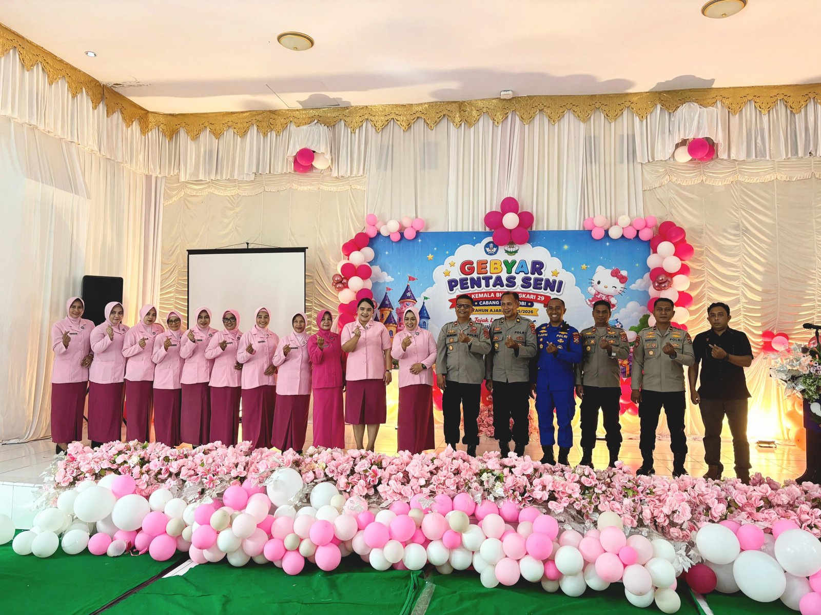 Gebyar Pentas Seni dan Penamatan TK Kemala Bhayangkari 29 Wakatobi Tahun Ajaran 2025/2026 Berlangsung Meriah
