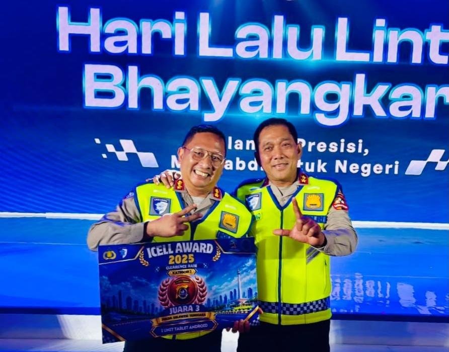 Dari Transparansi Tumbuh Kepercayaan, Ditlantas Polda Sultra Raih Juara 3 ICELL Award Korlantas Polri