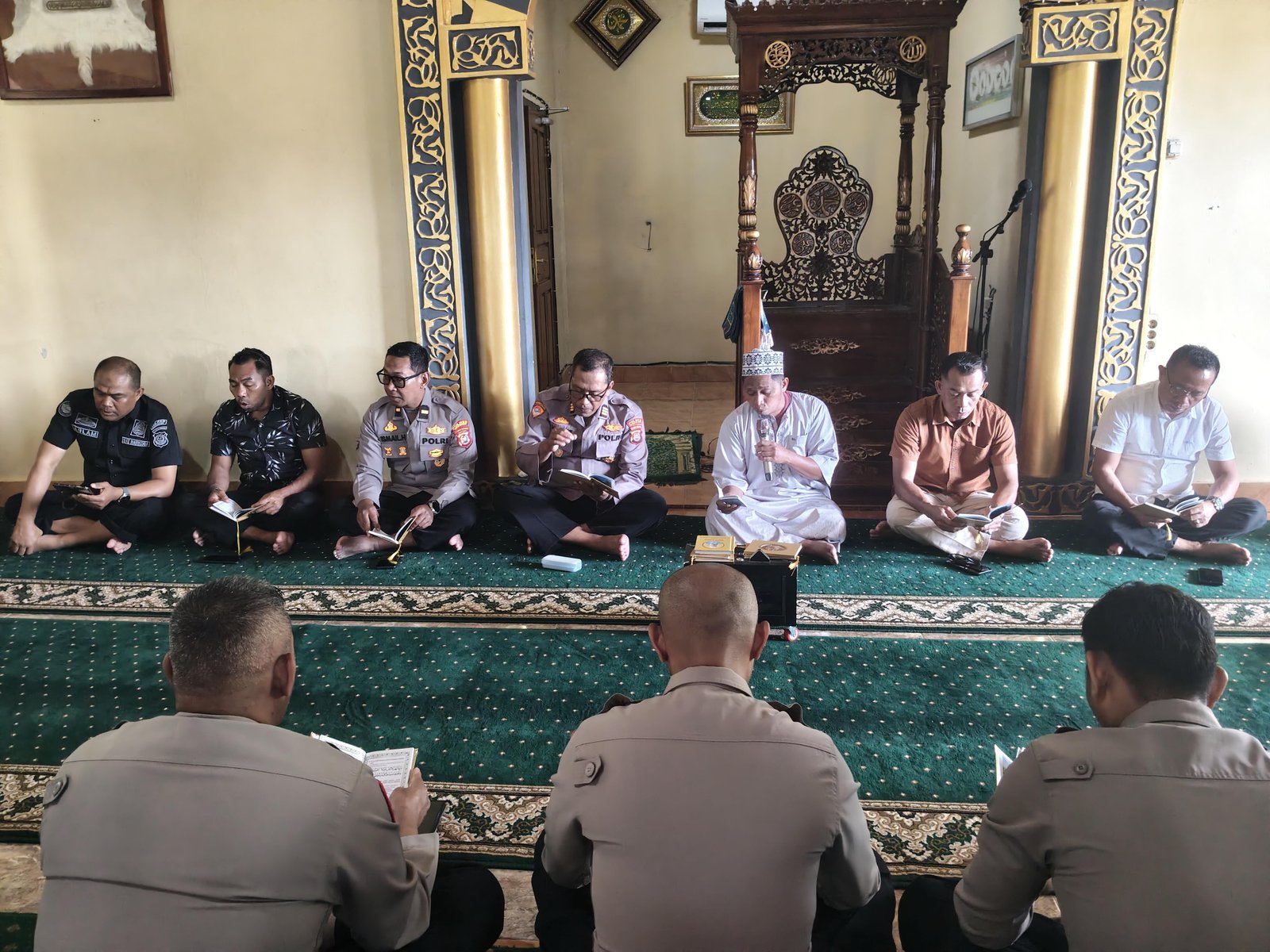 Polres Wakatobi Gelar Binrohtal melalui Pengajian Surah Yasin, Perkuat Keimanan dan Ketakwaan Personel