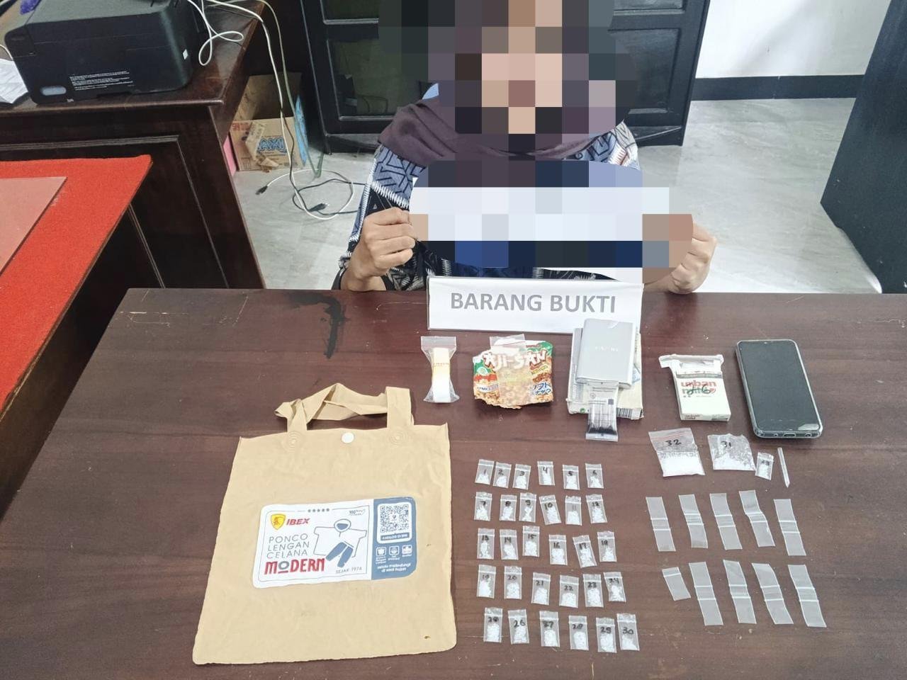 Ditresnarkoba Polda Sulawesi Tenggara Ungkap Kasus Sabu 16,43 Gram di Kendari, Seorang Wanita Diamankan