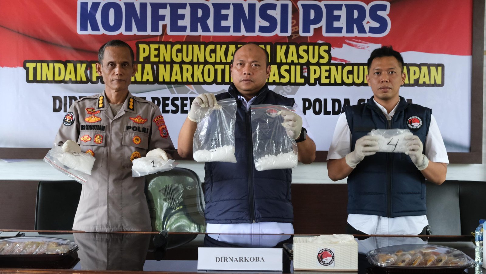 Polda Sultra Ungkap Peredaran 1.026 gram Sabu, Mahasiswa Asal Kolaka Diamankan di Kendari